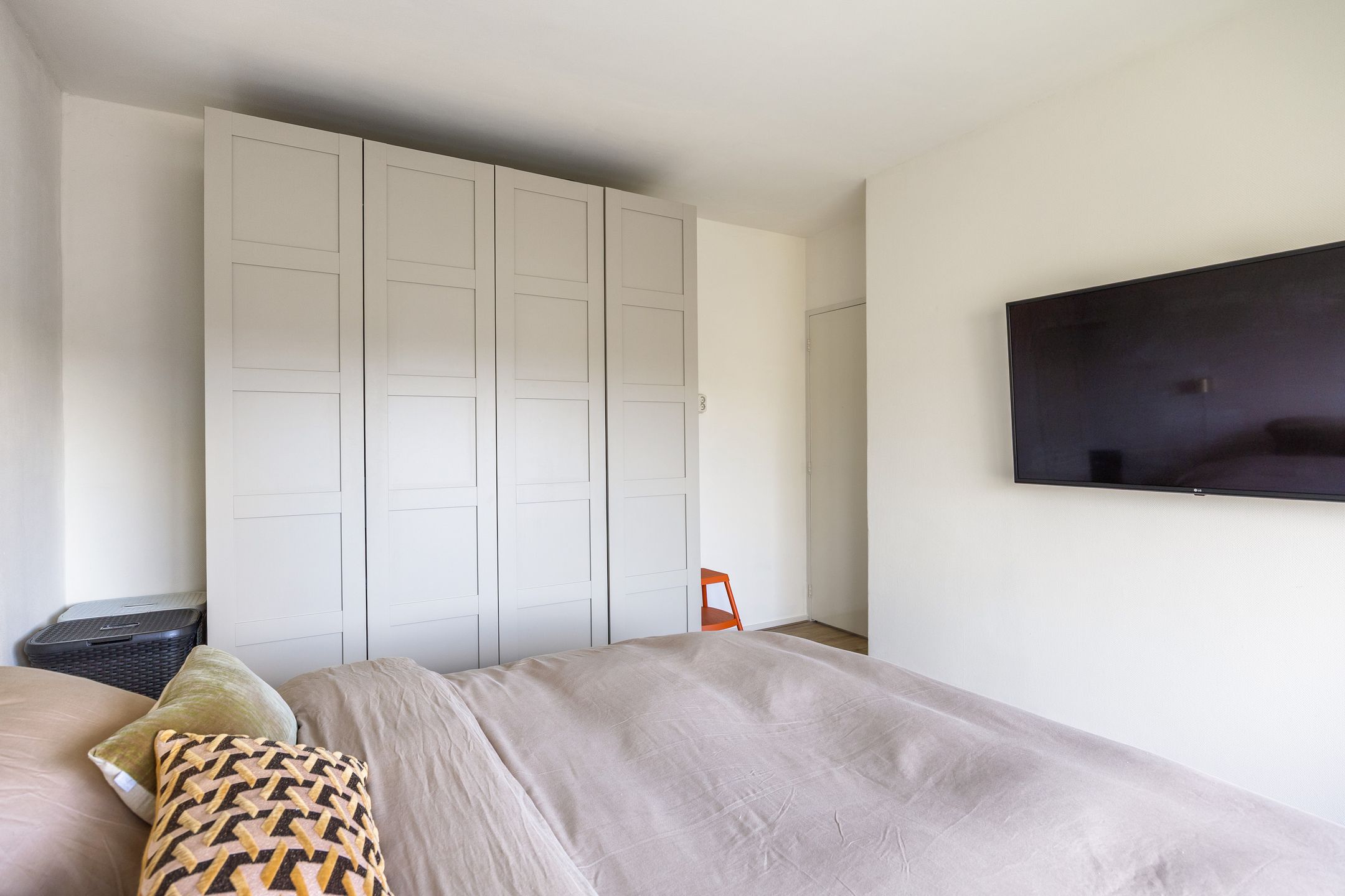 Photo 42 of Helperzoom 137