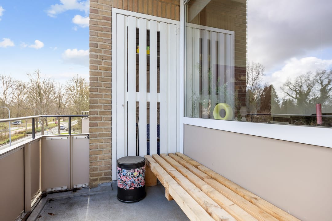 Photo 23 of Helperzoom 137