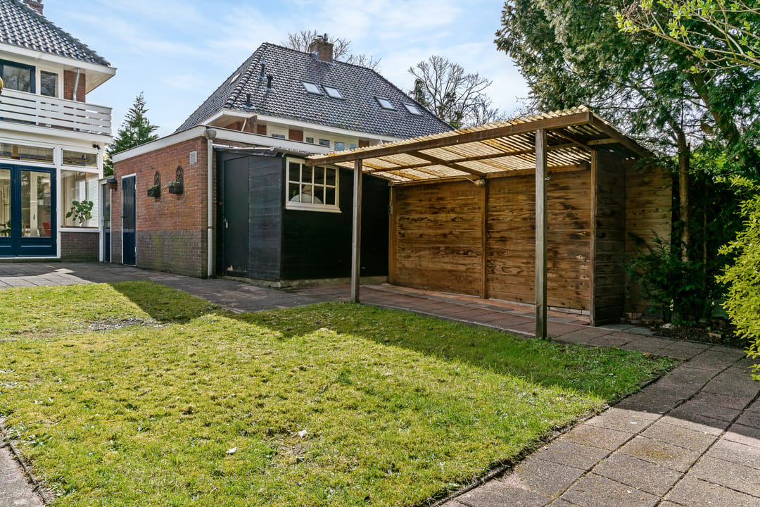 Charming 1930s Semi-Detached Home with Garden and Garage in Zeist — 26