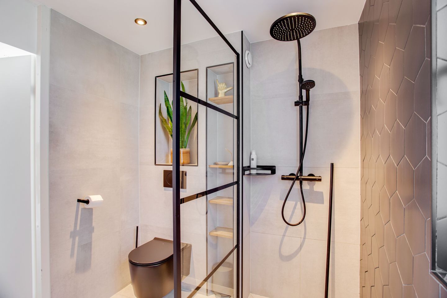 Foto 40 van Schokkerstraat 77