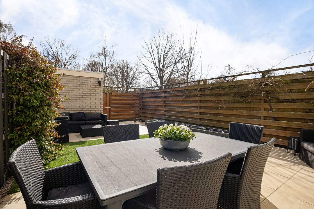 Foto 23 van Smaragd 15