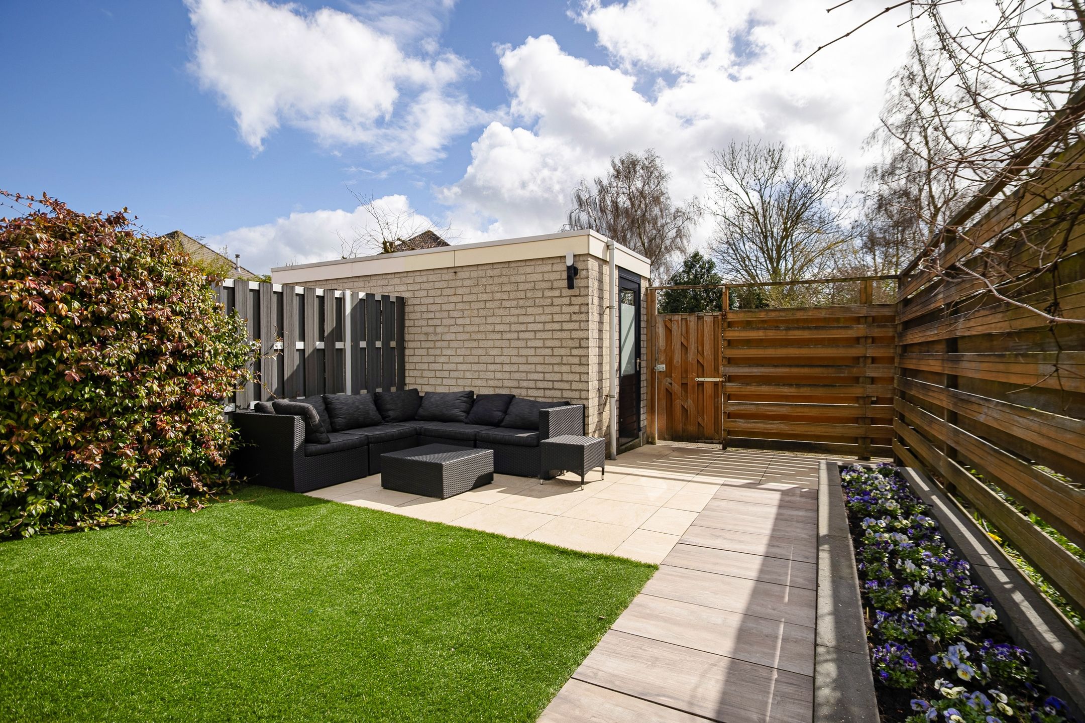 Foto 24 van Smaragd 15