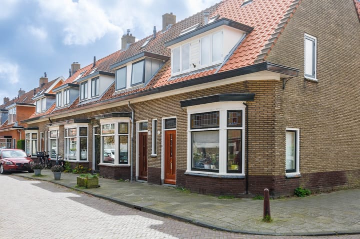 Photo 2 of Bakhuis Roozenboomstraat 3