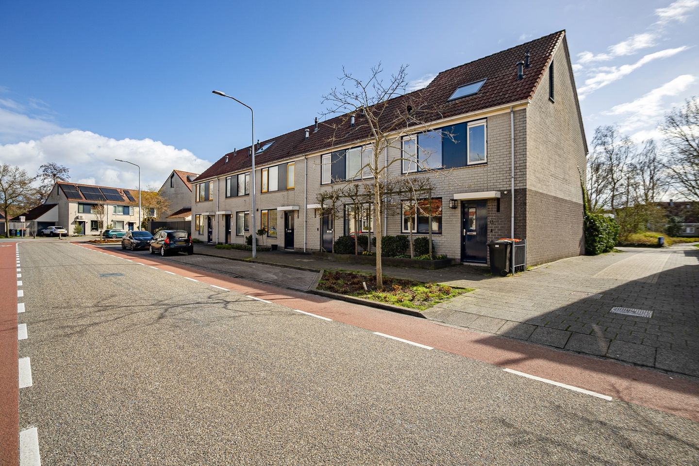 Foto 29 van Smaragd 15