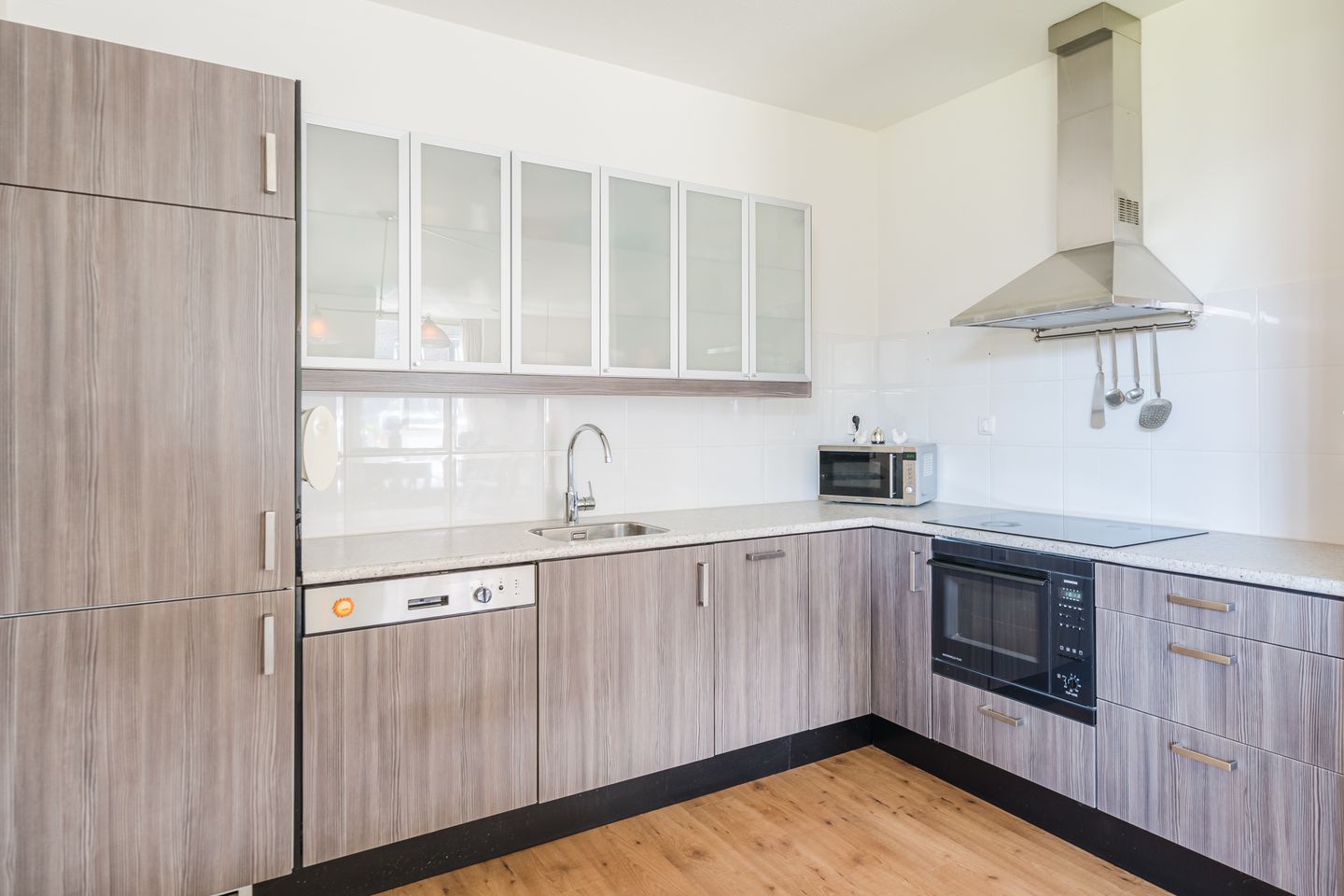 Foto 10 van Oeverwal 99