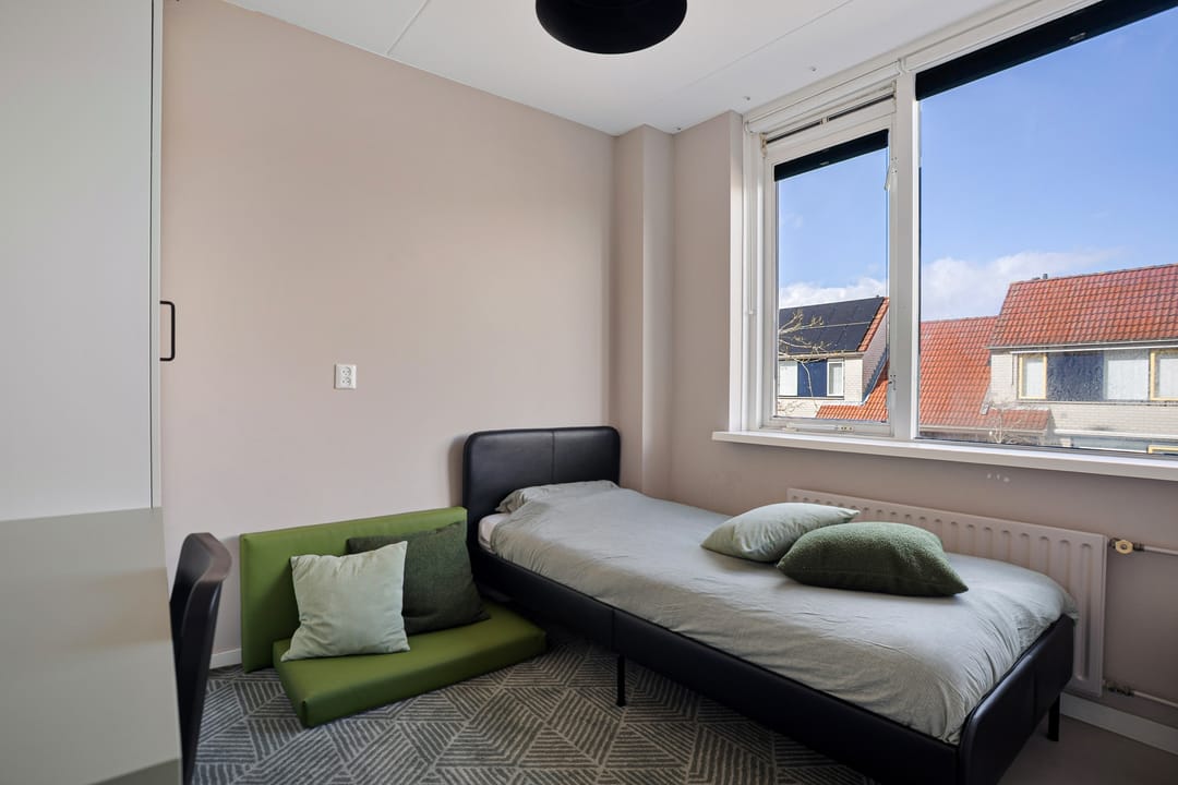 Foto 17 van Smaragd 15