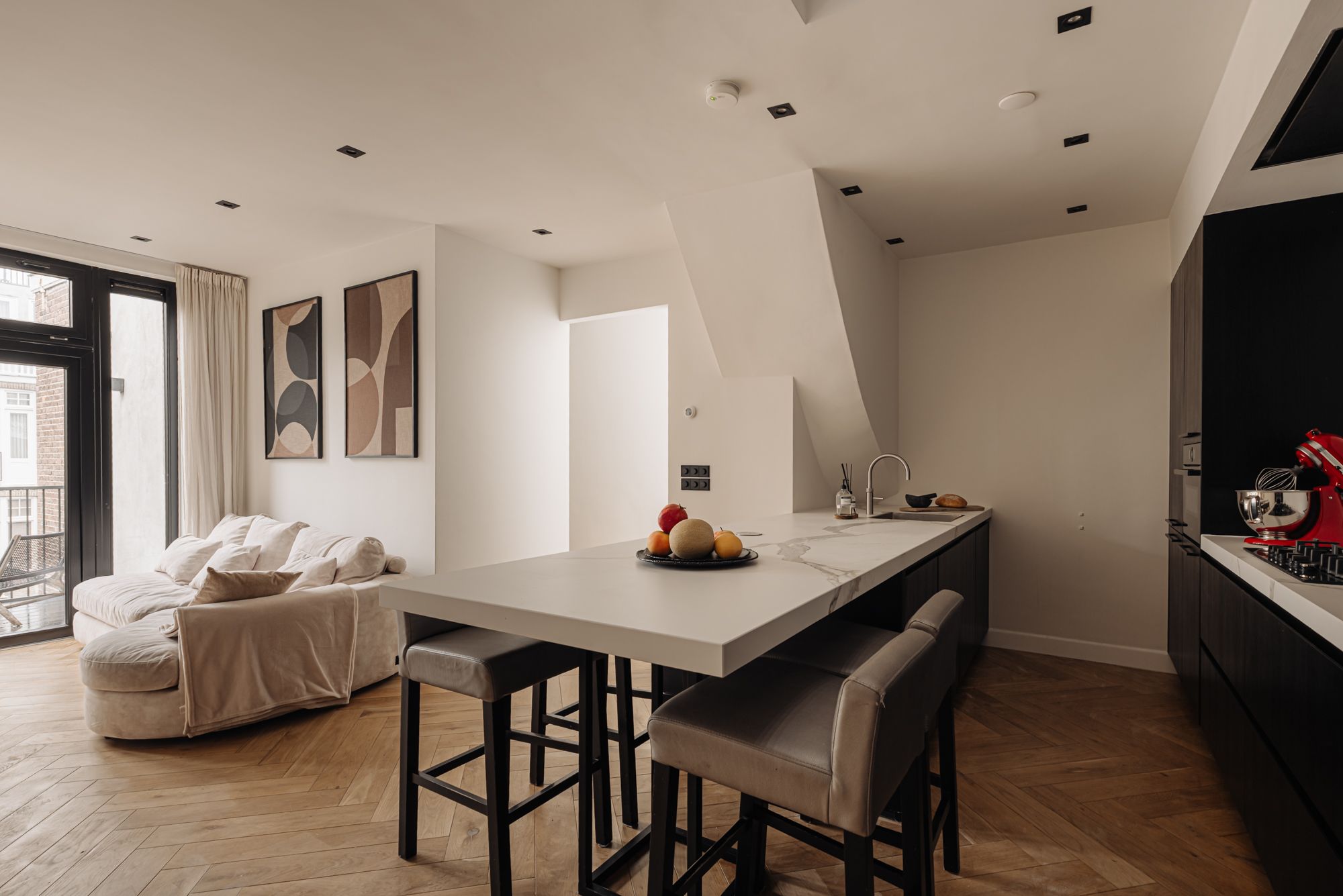 Foto 9 van Koninginneweg 155-3