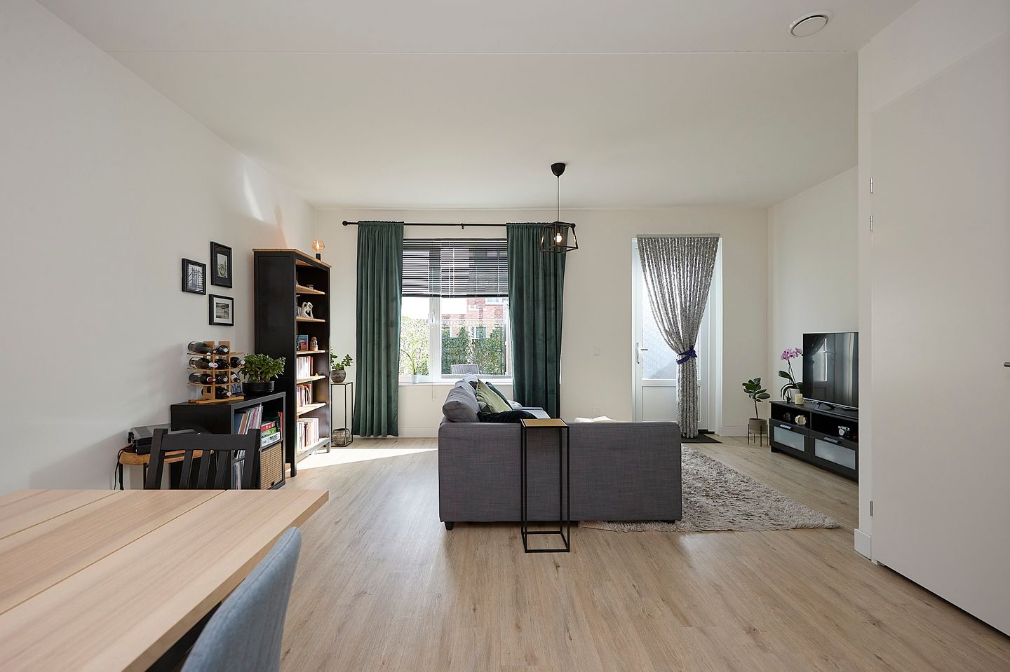 Photo 5 of Botter 10