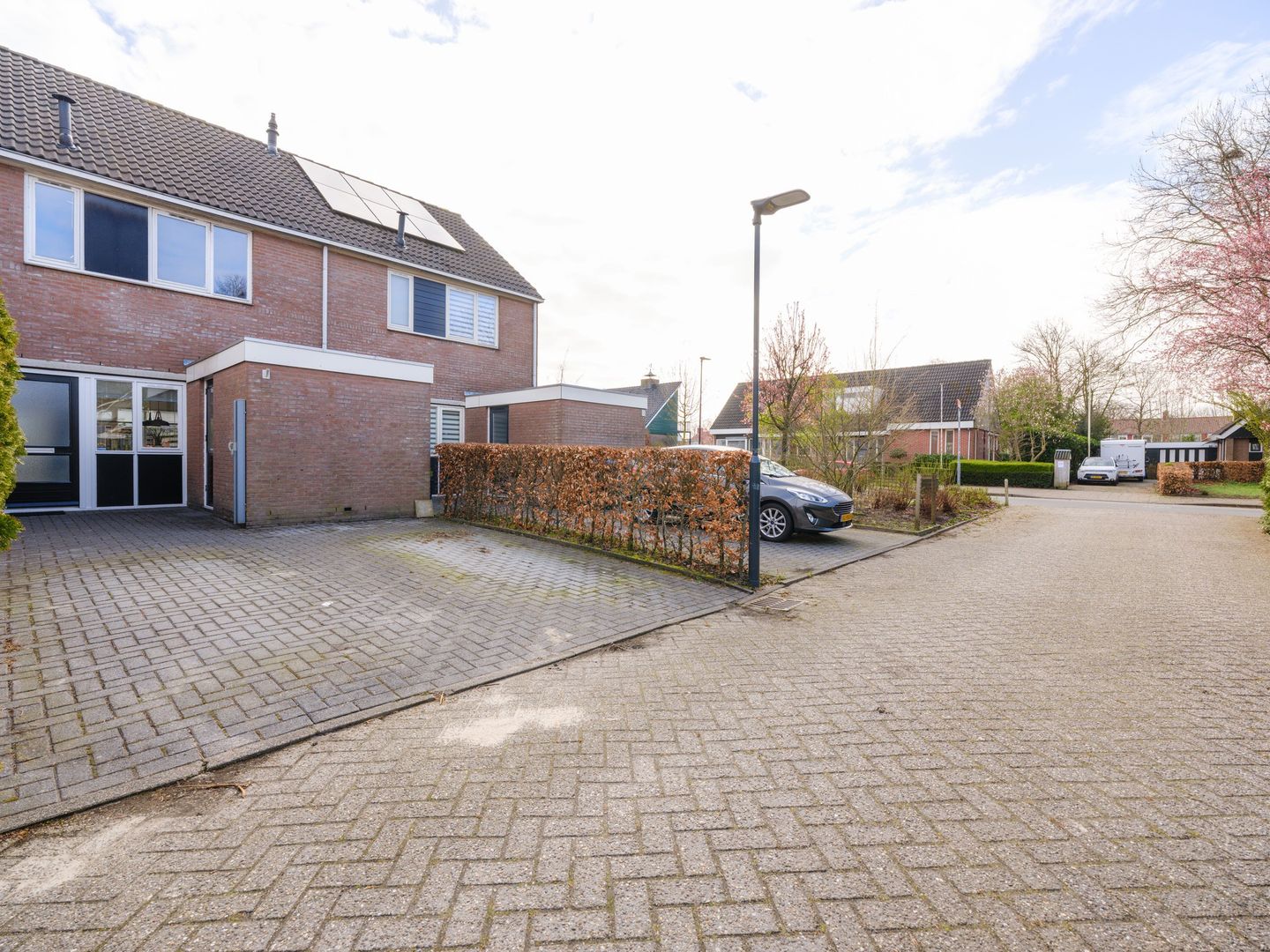 Foto 40 van De Twee Gebroeders 62-A