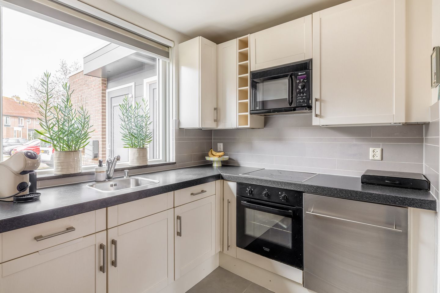 Foto 4 van Blauwgras 9