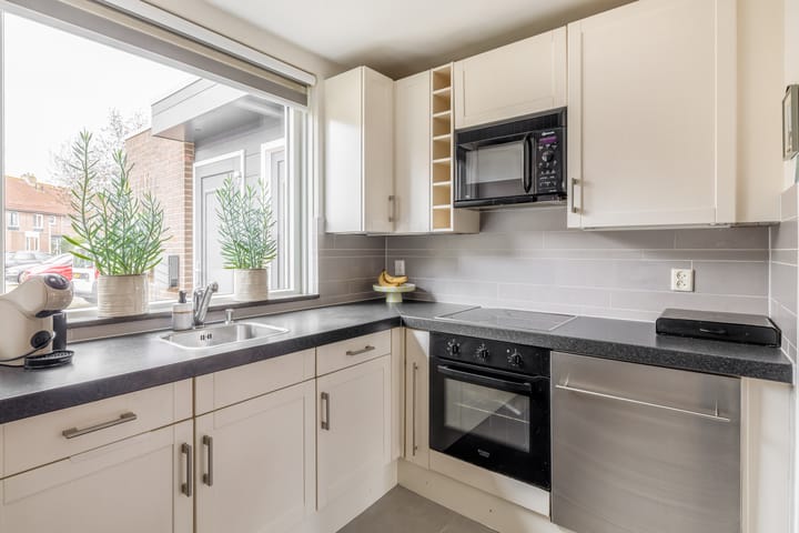 Foto 4 van Blauwgras 9