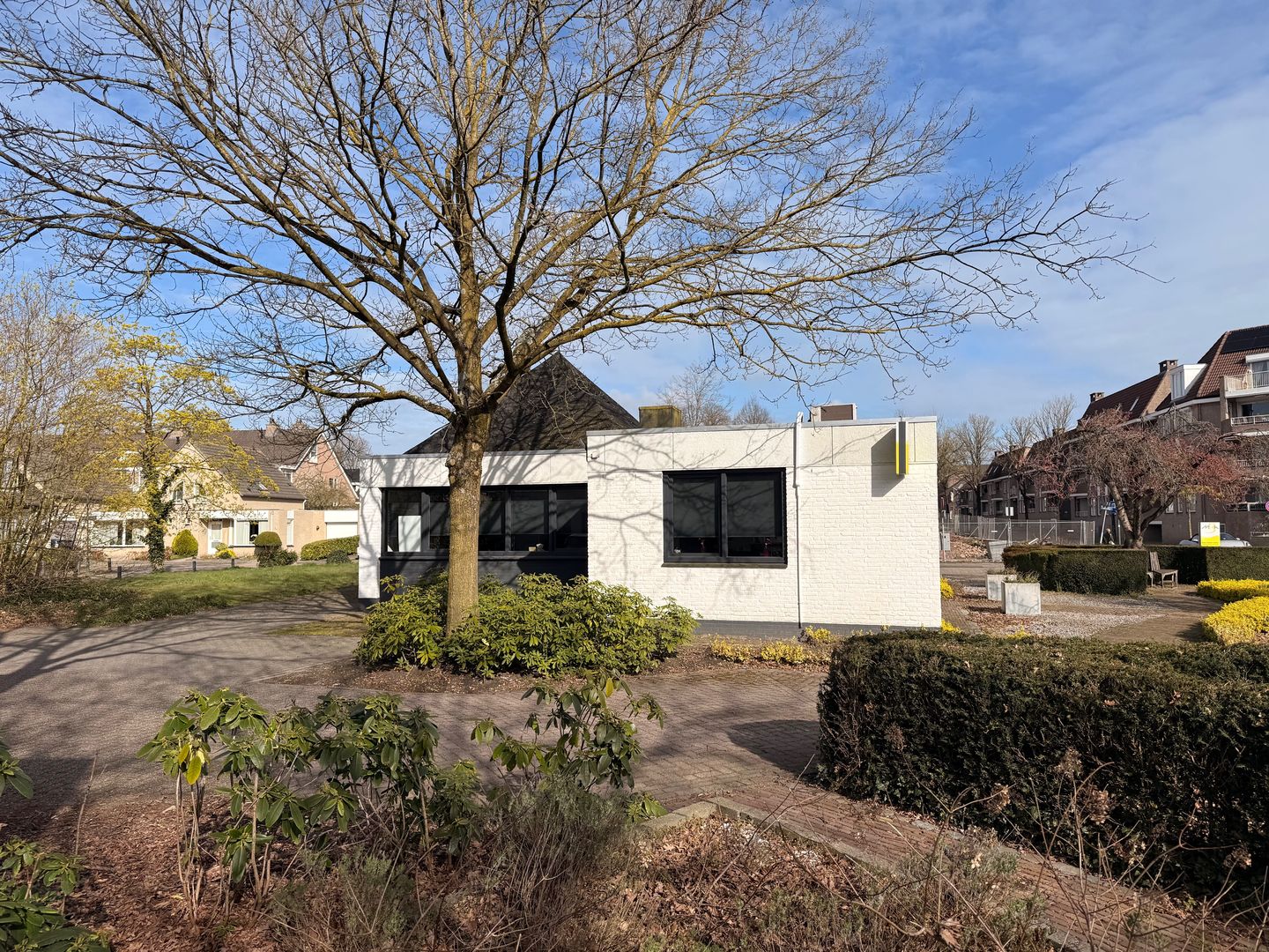 View photo 3 of Baerdijk 20