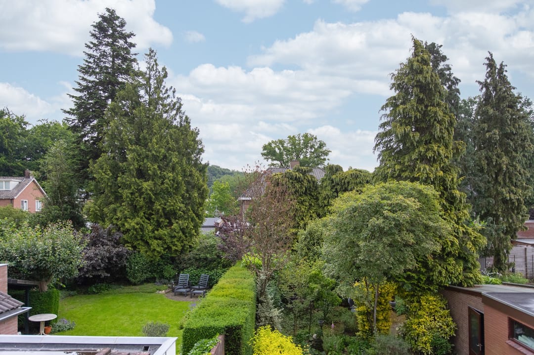 Foto 26 van Biesdelselaan 22-B