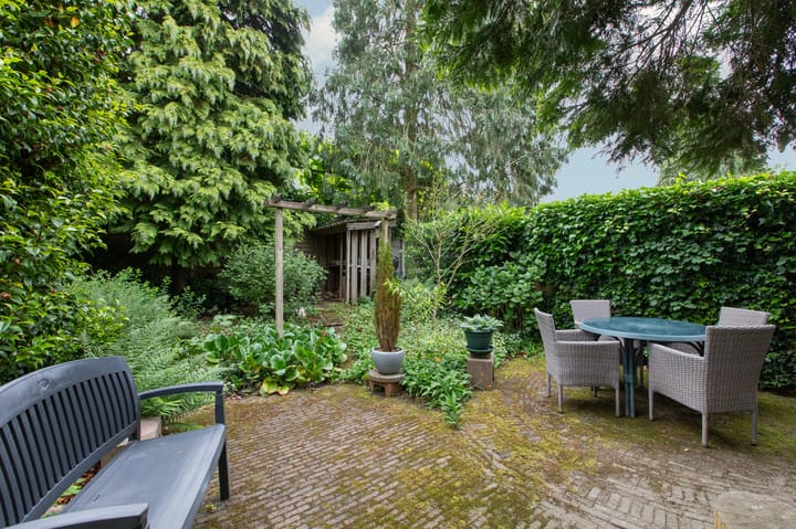 Photo 3 of Biesdelselaan 22-B