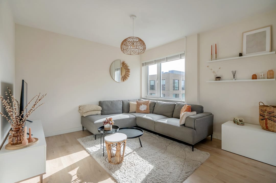 Modern Corner Apartment with Sunny Balcony in Voorburg — 18