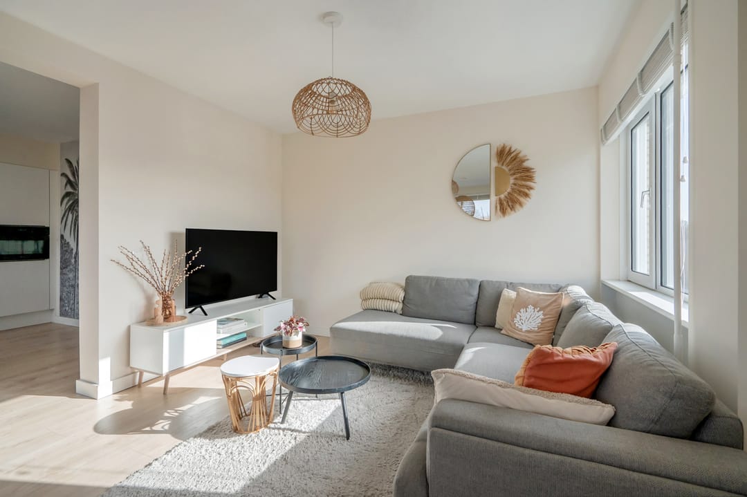 Modern Corner Apartment with Sunny Balcony in Voorburg — 19