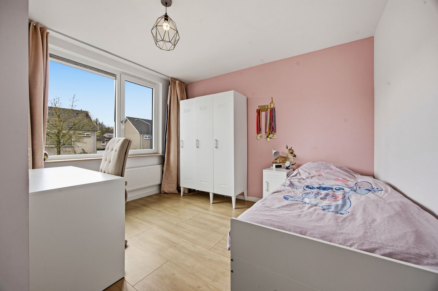 Photo 34 of Burgemeester van Grotenhuisstraat 39