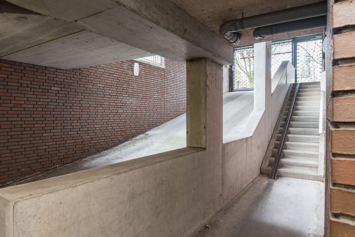 Foto 3 van Gheert van Calcarplein