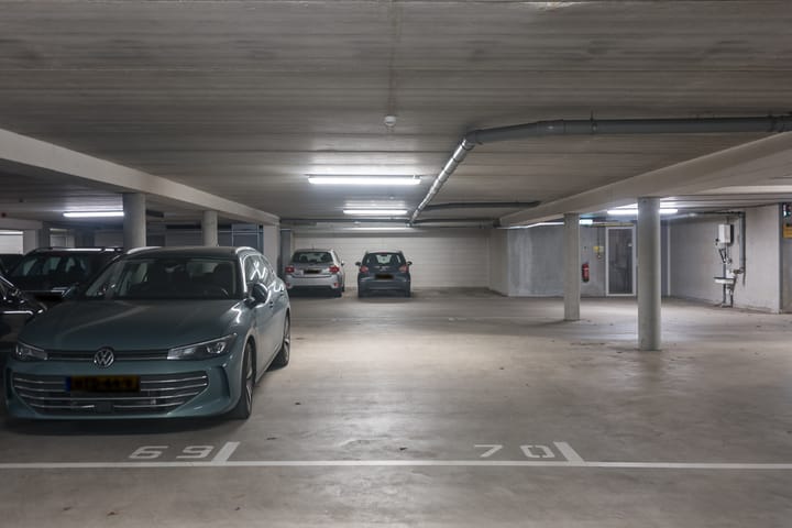 Foto 4 van Gheert van Calcarplein