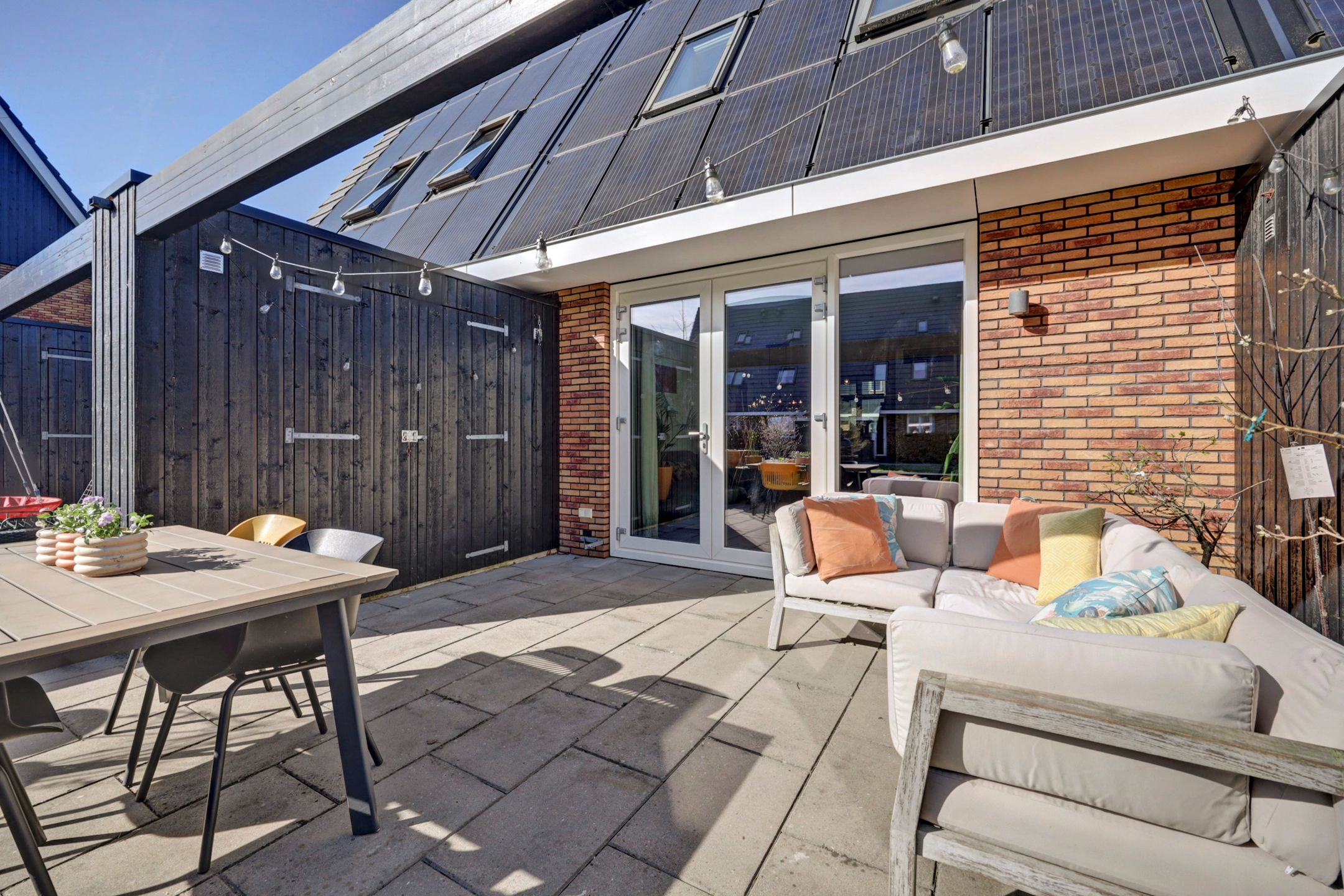 Modern Energy-Efficient Terraced Home Near Groevenbeekse Heide — 25