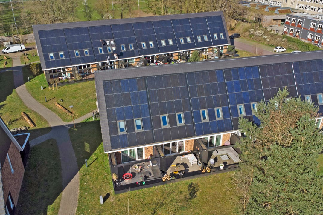Modern Energy-Efficient Terraced Home Near Groevenbeekse Heide — 35