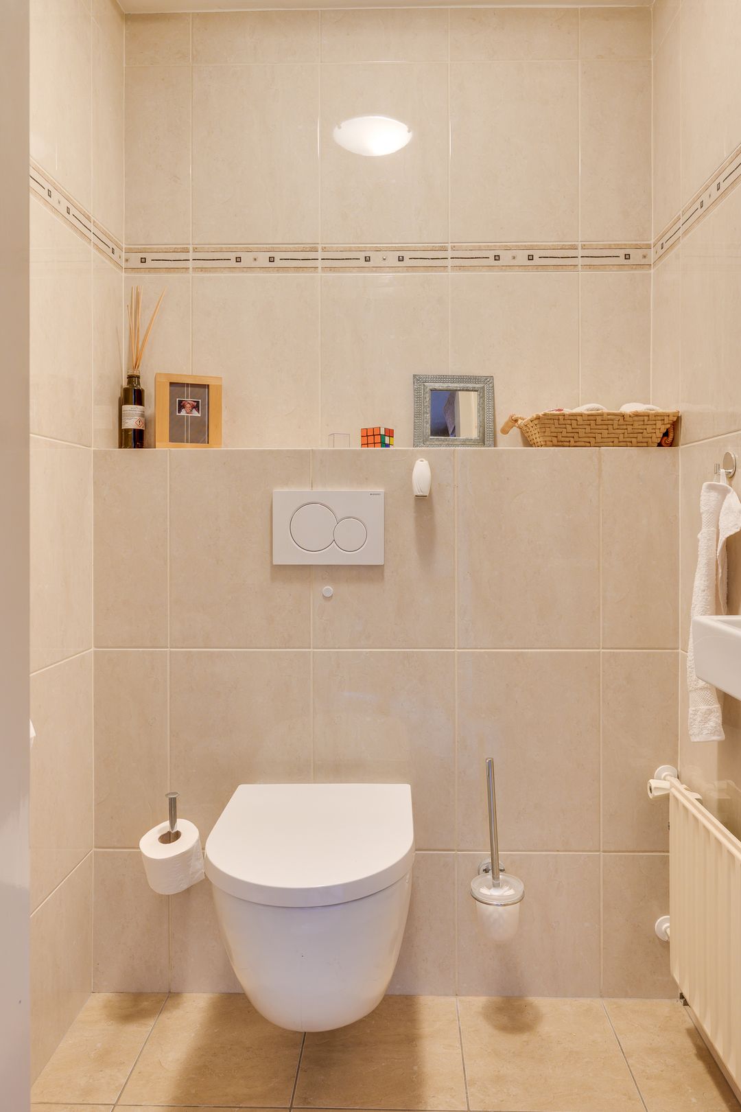 Extended Semi-Detached Home with Garage and Sunny South-Facing Garden — 16