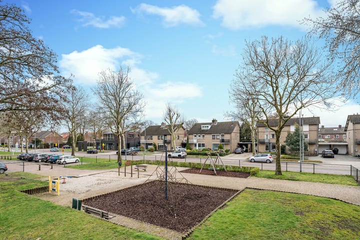 Photo 4 of Muziekplein 57