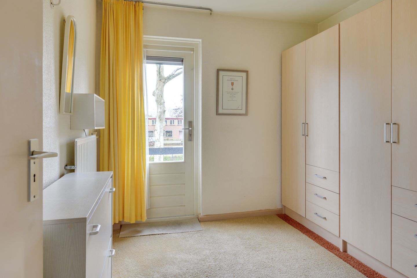 Extended Semi-Detached Home with Garage and Sunny South-Facing Garden — 20