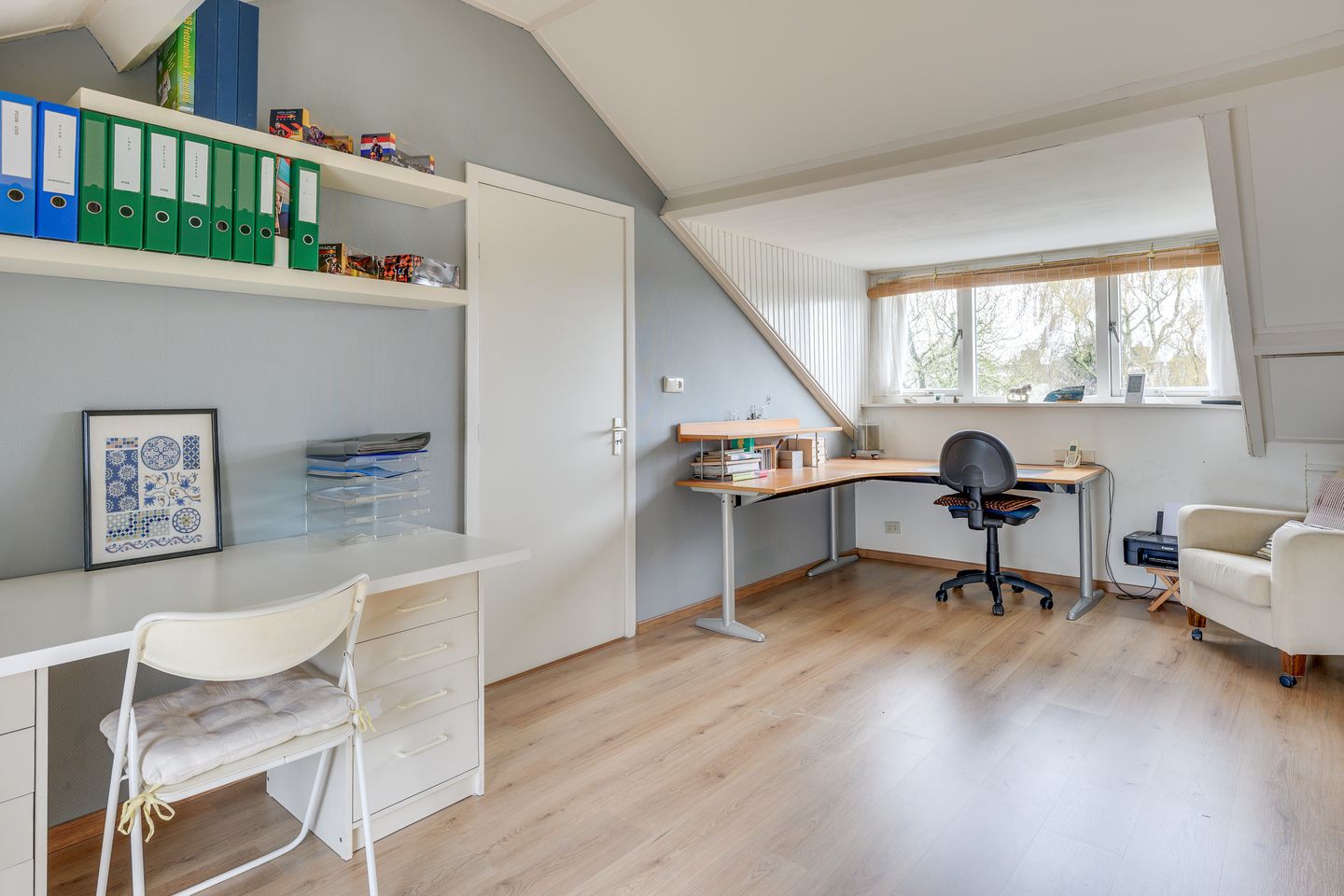 Extended Semi-Detached Home with Garage and Sunny South-Facing Garden — 25