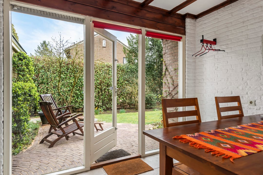 Detached House with Sunny Garden and Garage in Forested Oosterbeek — 28