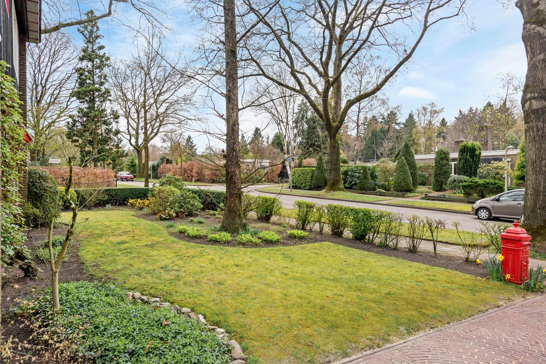 Detached House with Sunny Garden and Garage in Forested Oosterbeek — 54
