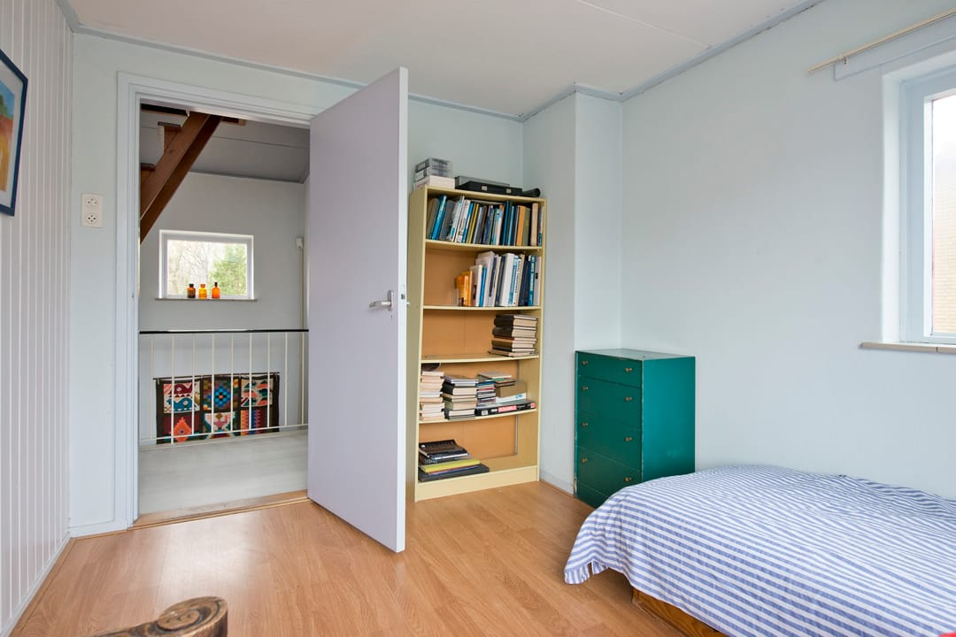 Detached House with Sunny Garden and Garage in Forested Oosterbeek — 42
