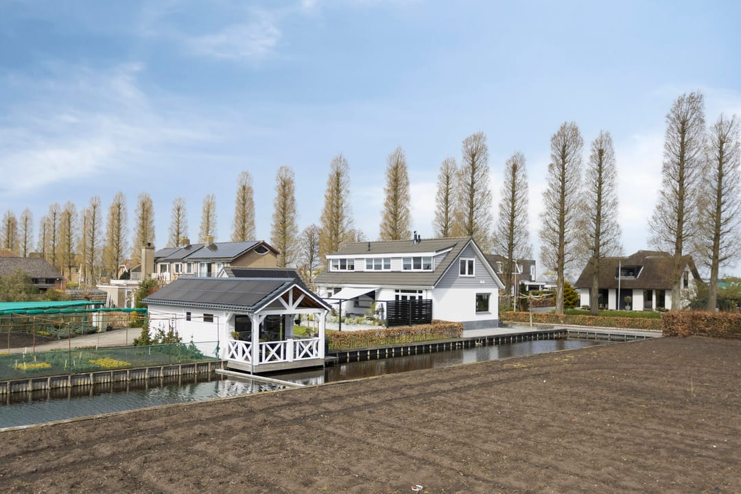 Foto 2 van Biezen 135