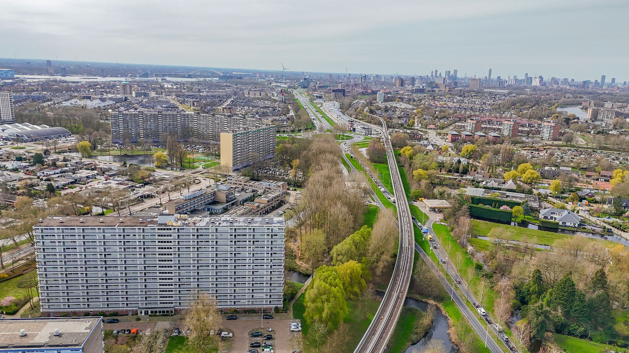 Foto 33 van Herman Gorterplaats 247