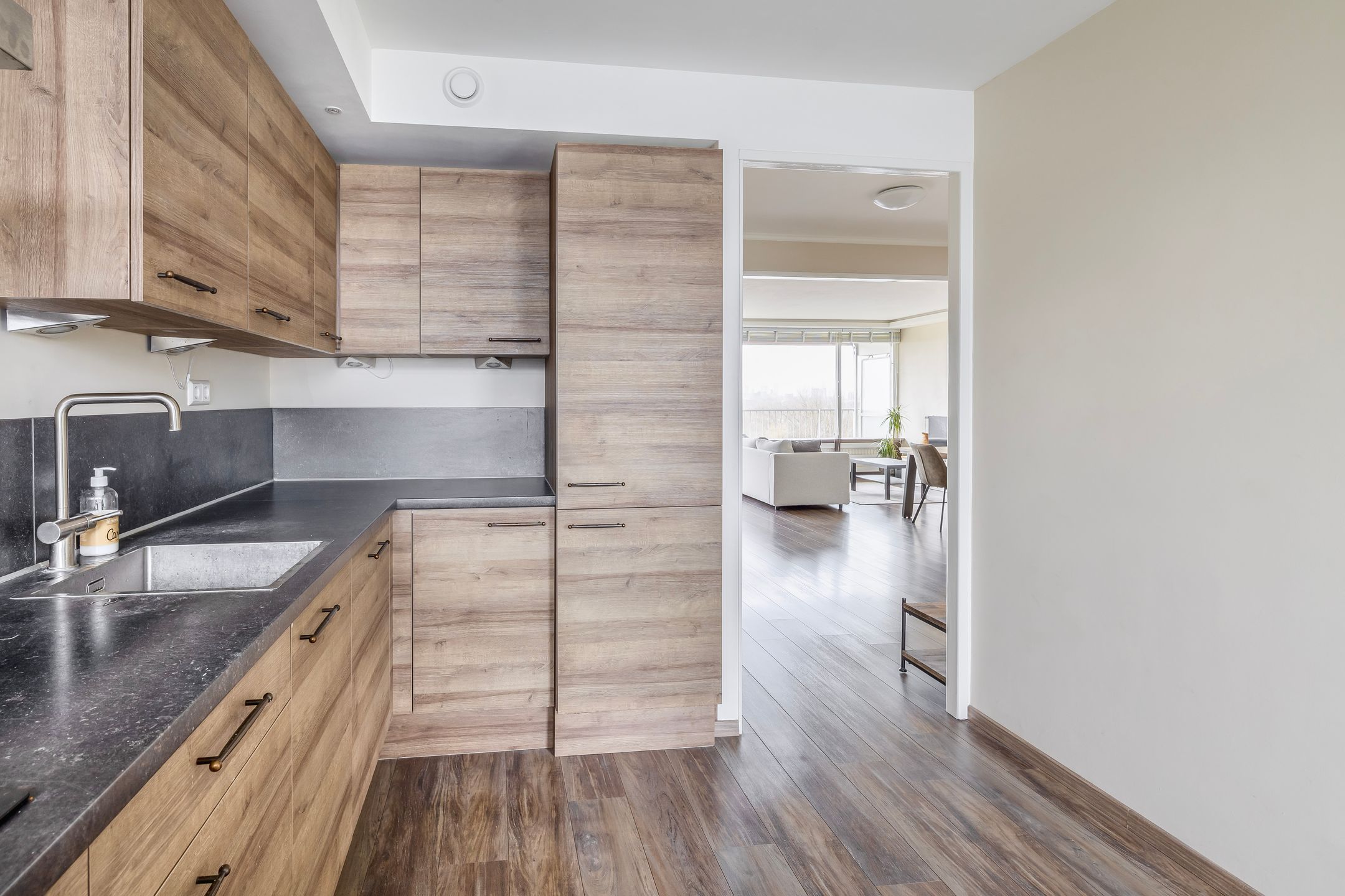 Foto 15 van Herman Gorterplaats 247