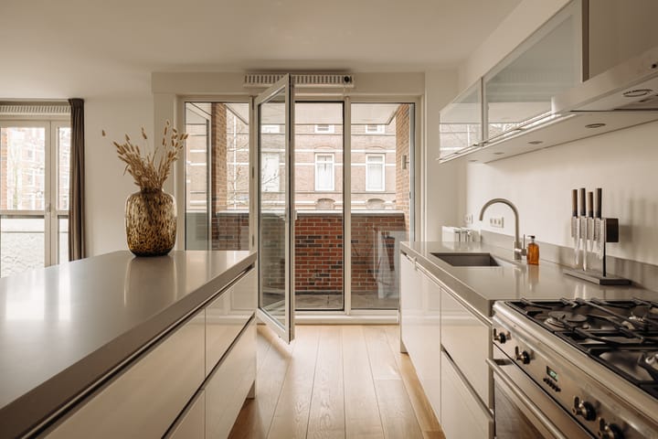 Foto 4 van Eerste Constantijn Huygensstraat 48-B