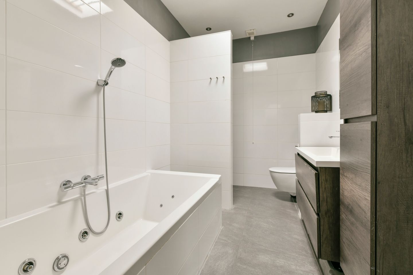 Foto 20 van Alexander Boersstraat 18-2