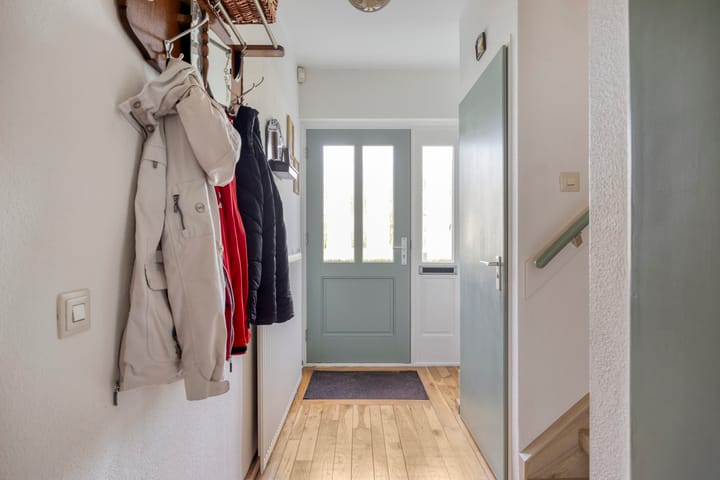 Photo 5 of Van Lennephof 36