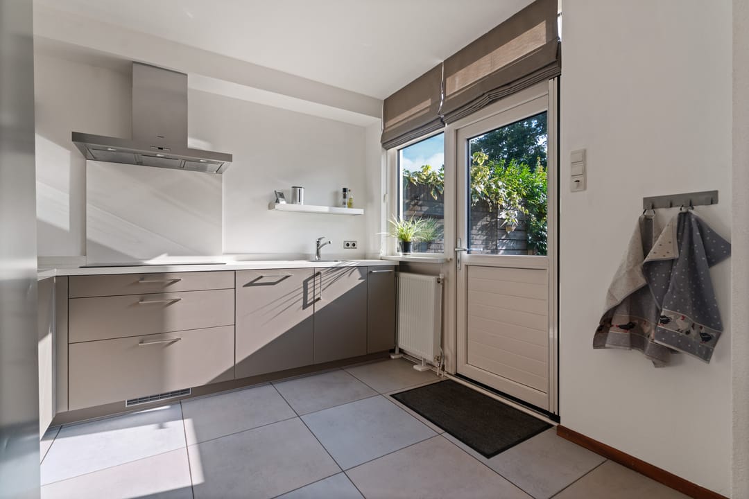 Foto 13 van Harderwijkerweg 57