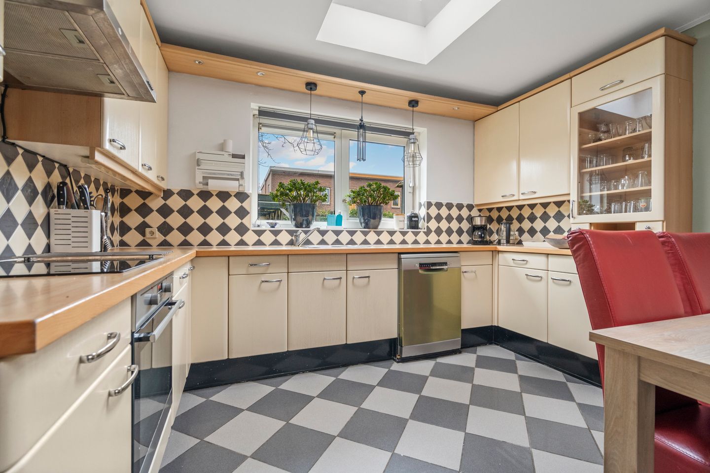 Foto 4 van Cosmariumstraat 1