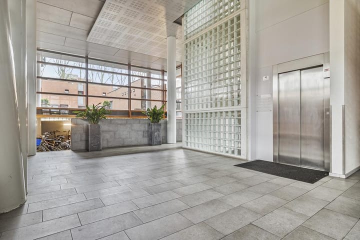 Photo 2 of Jacques Veltmanstraat 215