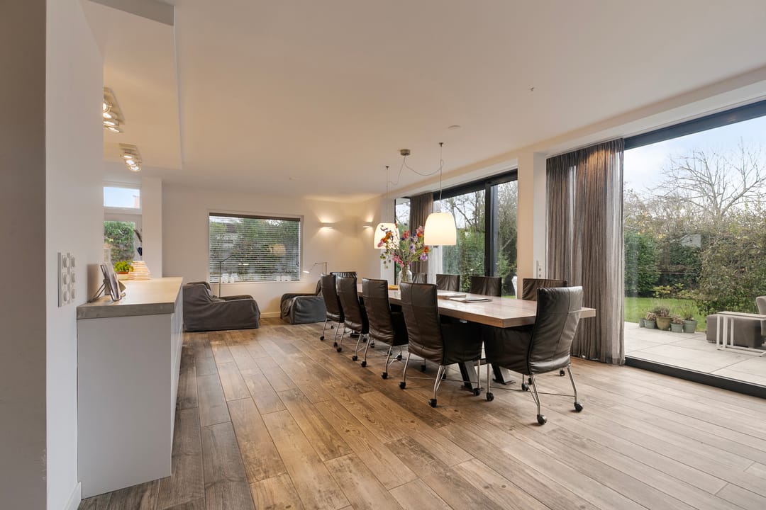 Photo 13 of Jhr. de Casembrootplein 23-R