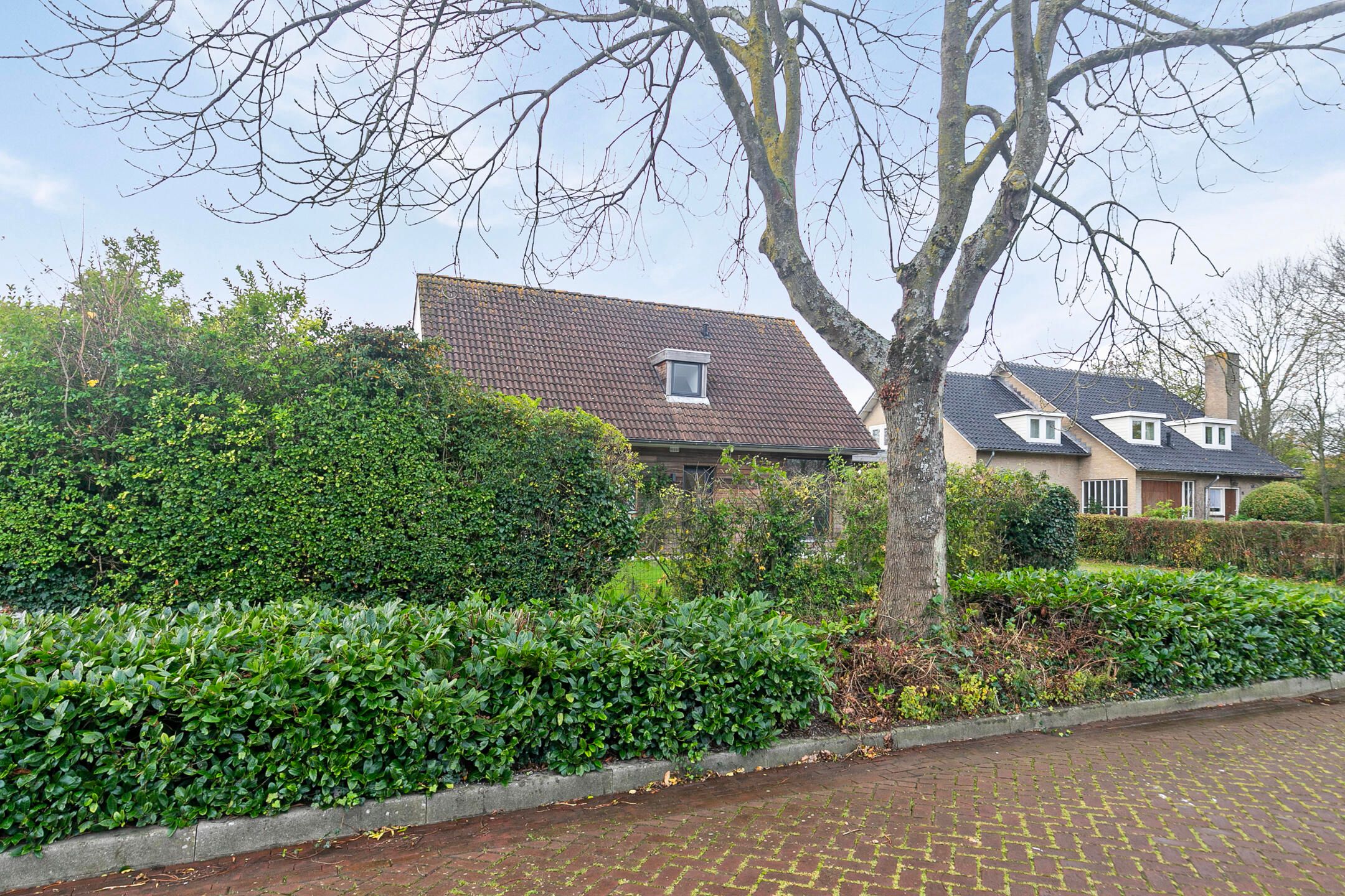 Photo 39 of Jhr. de Casembrootplein 23-R