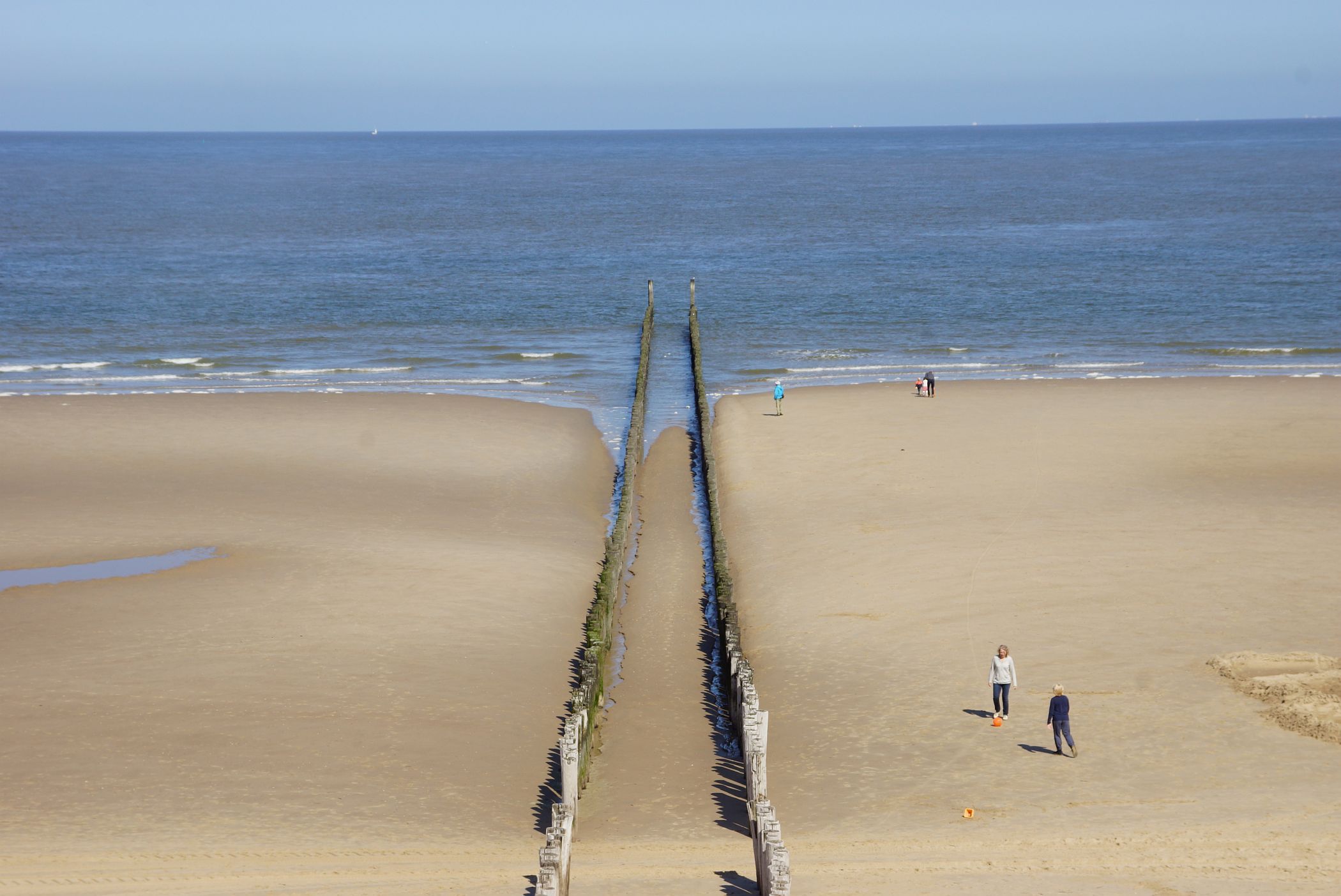 Photo 42 of Jhr. de Casembrootplein 23-R