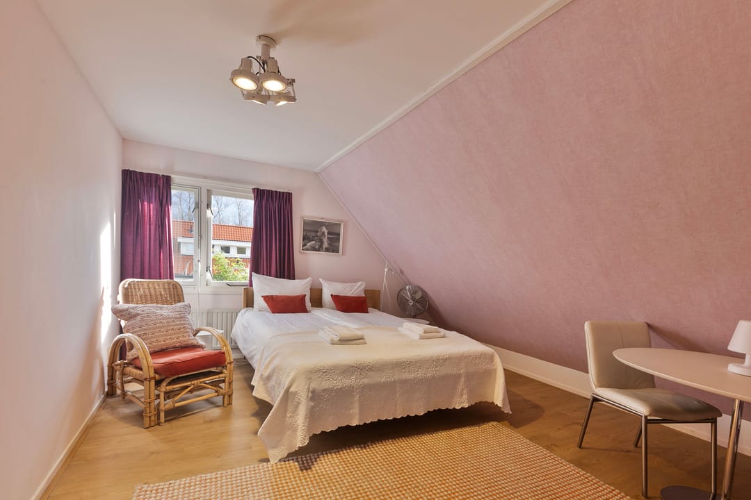 Photo 28 of Jhr. de Casembrootplein 23-R