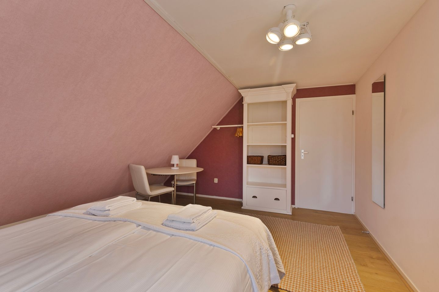 Photo 29 of Jhr. de Casembrootplein 23-R