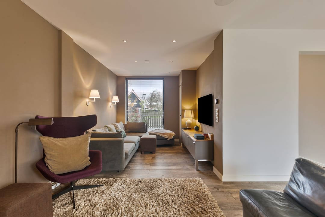 Photo 11 of Jhr. de Casembrootplein 23-R