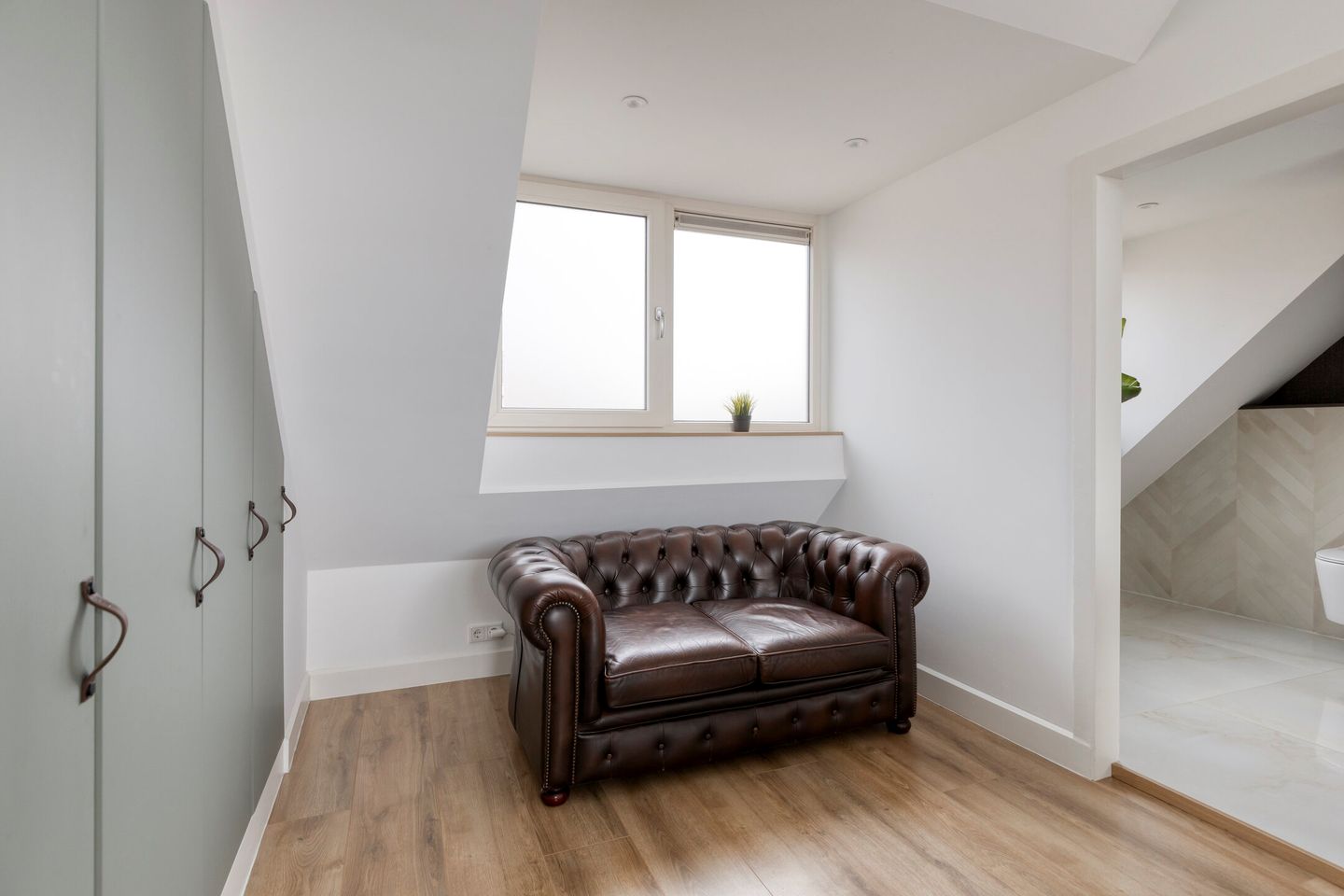 Foto 50 van Graaf Florisstraat 54