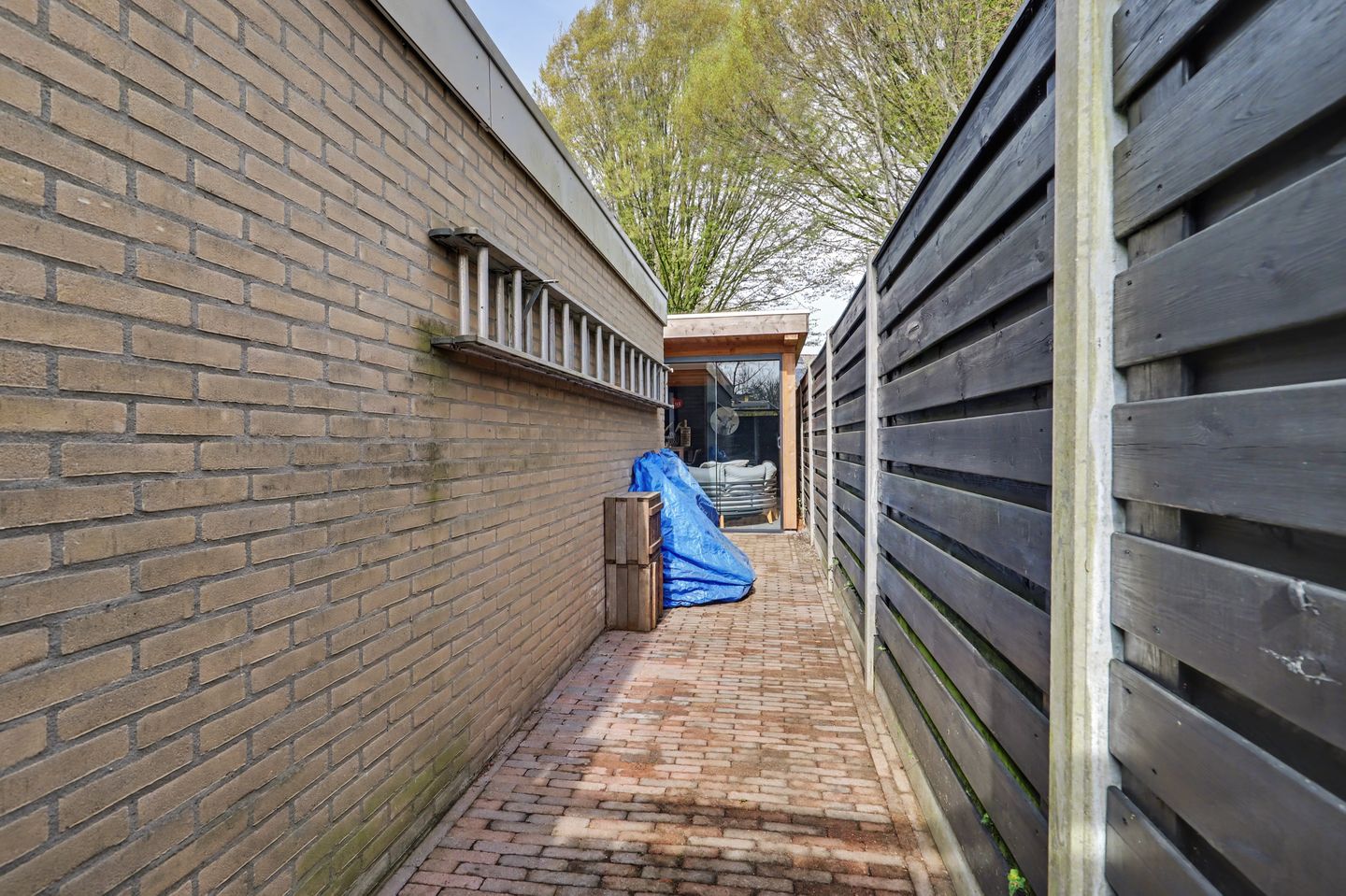 Photo 44 of Aalsmeerhof 10