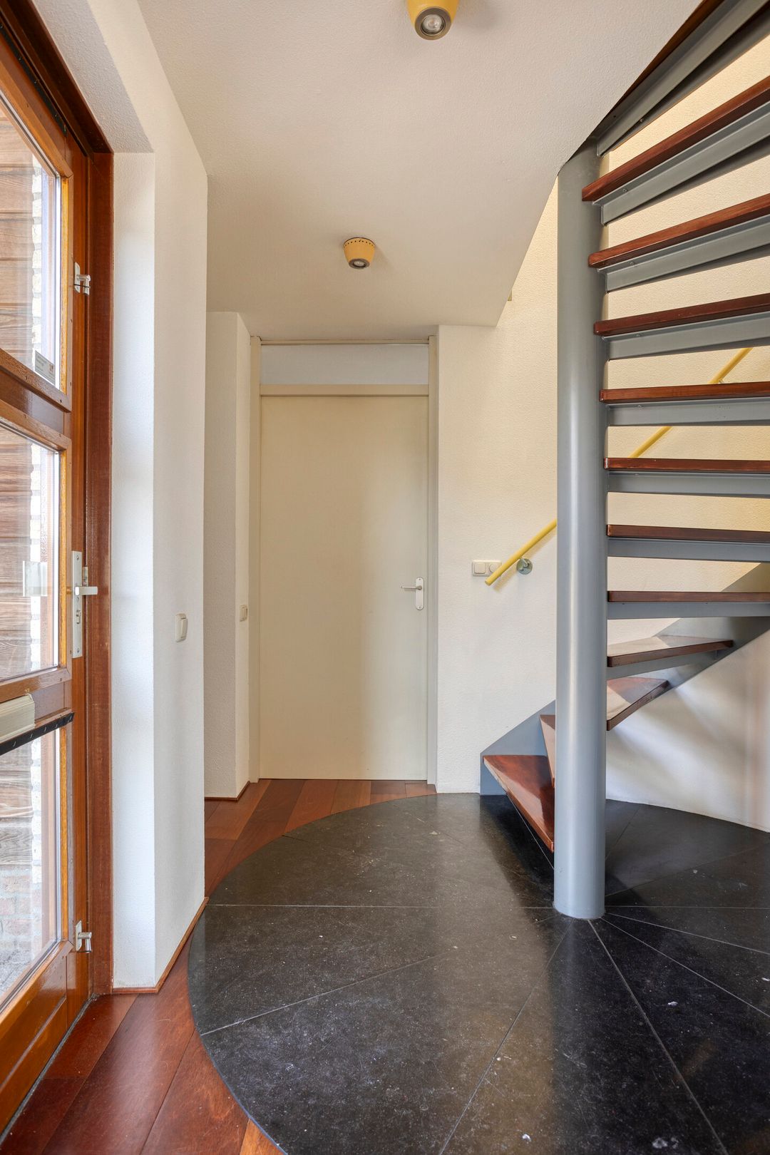 Foto 8 van van Glabbeekstraat 4